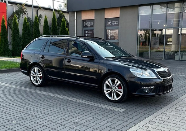 Skoda Octavia cena 36700 przebieg: 199000, rok produkcji 2011 z Radom małe 352
